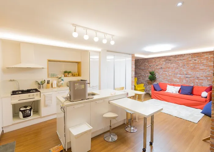 House Sarah In Myeongdong 3